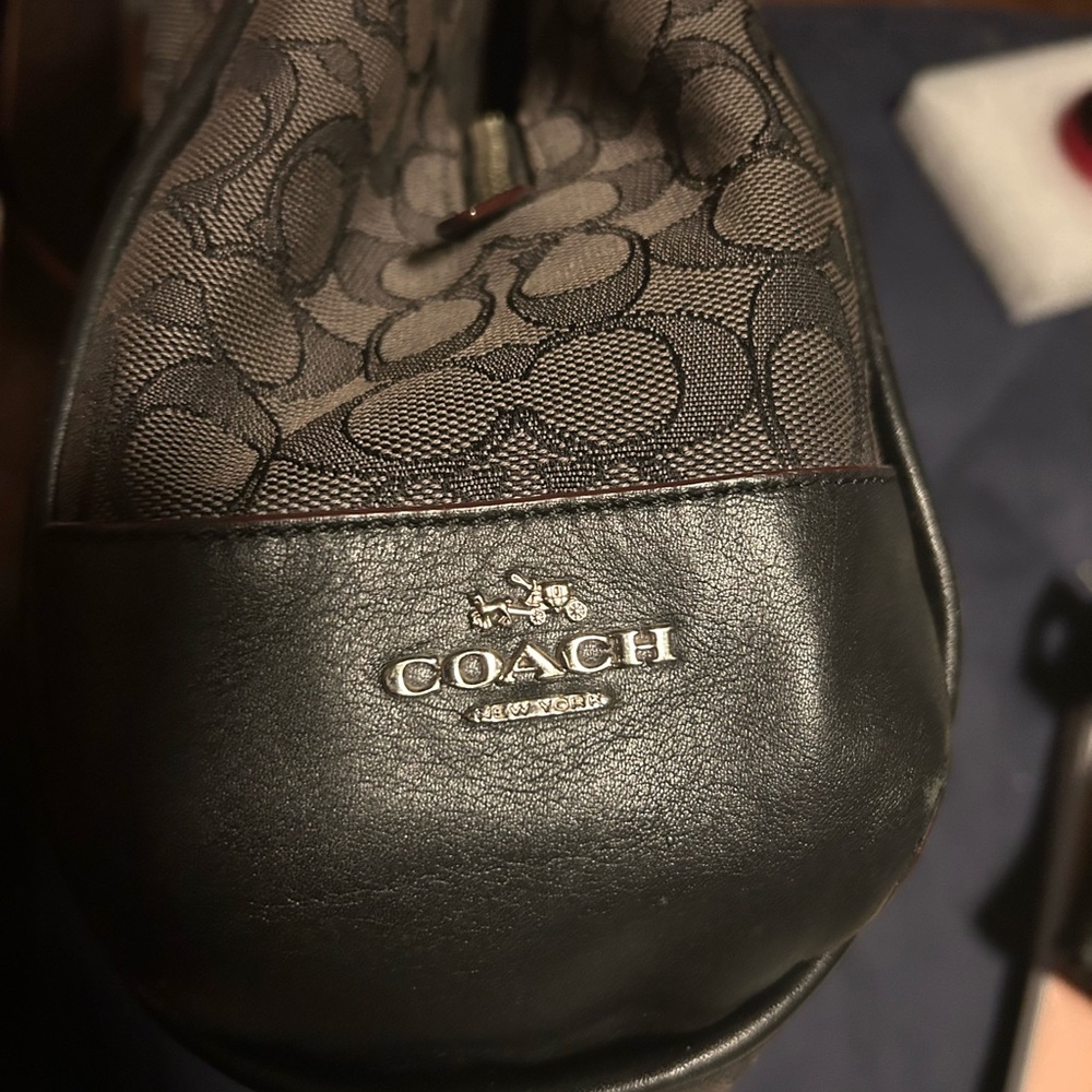 Chic Black And Gray Patterned Hobo Bag - image 3